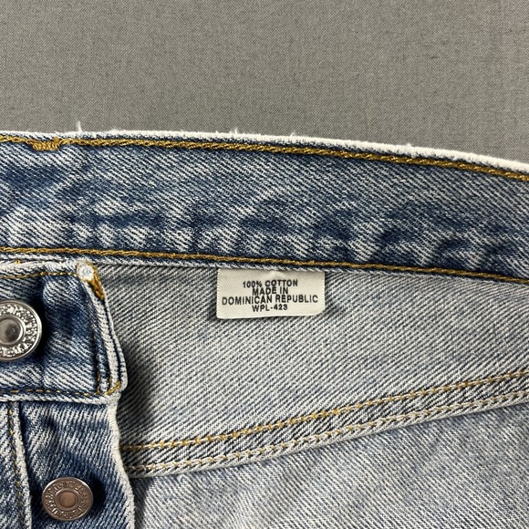 Levis 501 Mens Button Fly Jeans Size 36x29 Blue Medium Wash 90s - Picture 11 of 16